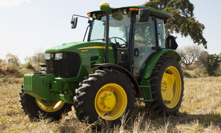 Salfa presenta nuevo tractor 5076 EF
