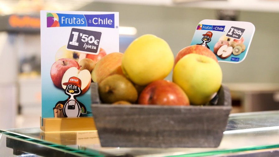 Frutas Chilenas es promocionada nuevamente en aeropuertos españoles 